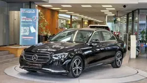 Mercedes-Benz E 220 Bild 8