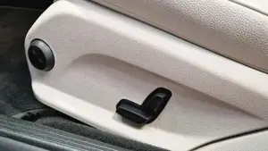 Mercedes-Benz E 220 Bild 18