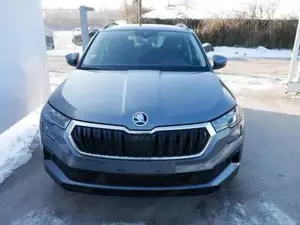 Skoda Karoq Selection 1.5 TSI DSG DSG*AHK-SCHWENKBAR*SMARTL... Bild 3