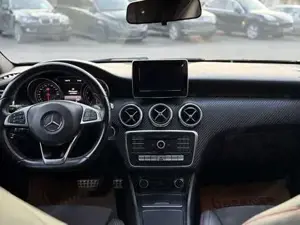 Mercedes-Benz A 180 Bild 8