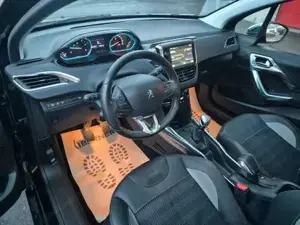 Peugeot 2008 Bild 19