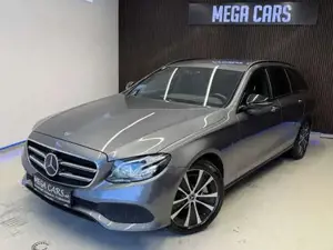 Mercedes-Benz E 300 Bild 6