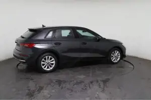 Audi A3 Sportback 35 TFSI 110kW (150 PS) 7-Gang S tronic 110 kW (... Bild 8