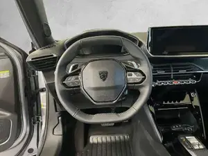 Peugeot 2008 Bild 9