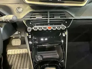 Peugeot 2008 Bild 16