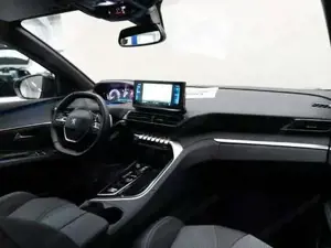 Peugeot 5008 1.5 BlueHDi 130 FAP Allure Pack (EURO 6d) Bild 6