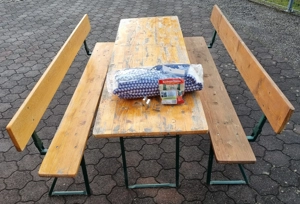 Bierzelt Garnitur mit Lehne, Polster, Tischdecken und Bodenschoner Bild 2