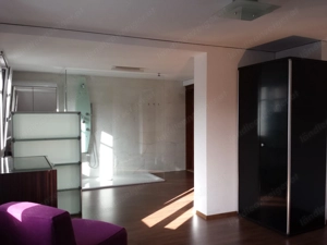 Zeitgeist im Dachgeschoß    Bild 7