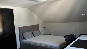 Zeitgeist im Dachgeschoß    Bild 8