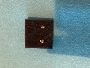 Verkaufe NEUE Ohrstecker mit Brillant  Bild 4