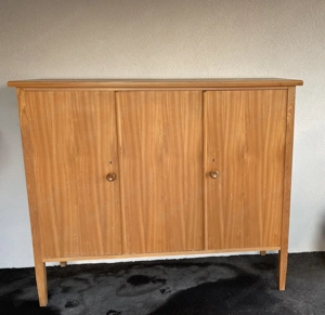 Schrank aus den ca 60, 70iger 
