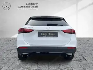 Mercedes-Benz GLA 200 d 4MATIC Night KAM ParkAss. ACC SpurH Bild 4