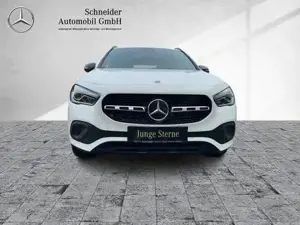 Mercedes-Benz GLA 200 d 4MATIC Night KAM ParkAss. ACC SpurH Bild 2