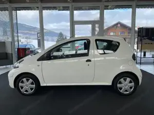 Toyota Aygo Bild 2