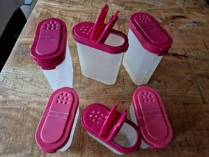 Tupperware 