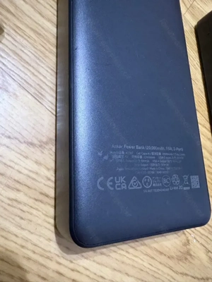 2x Powerbank, Anker PowerCore 20.000 mAh,Modell A1367,mit LED-Display,selten Bild 3