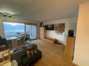 Wohnen mit Aussicht: 2-Zi. Whg. mit Garten, Stellplatz und Einbauküche Bild 5