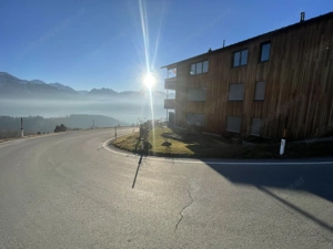 Wohnen mit Aussicht: 2-Zi. Whg. mit Garten, Stellplatz und Einbauküche