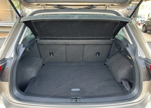 Volkswagen Tiguan 2.0 TDI Comfortline DSG *1.BESITZ *61.000KM *AHK Bild 6