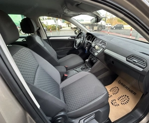 Volkswagen Tiguan 2.0 TDI Comfortline DSG *1.BESITZ *61.000KM *AHK Bild 10