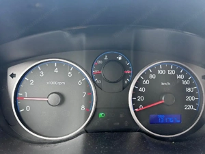 Hyundai i20 - BJ 2011 Bild 5