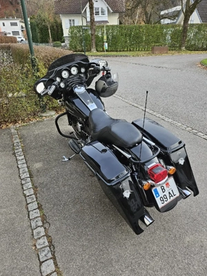 Harley Davidson Street Glide   US Import Bild 4