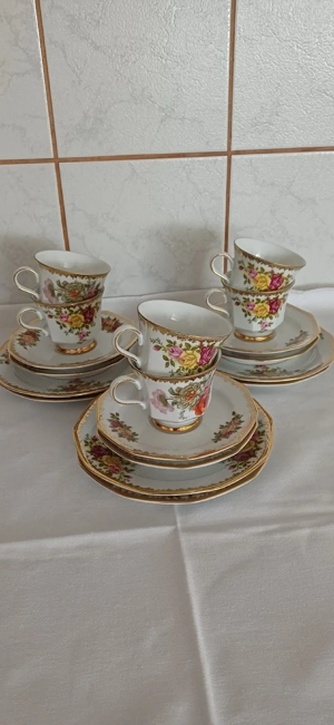 wunderschönes Winterling Kaffeegeschirr  Bild 5