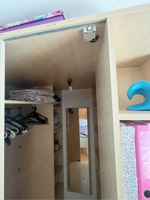 Wegebaren Schrank  Bild 3