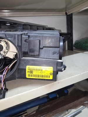 VW CC Scheinwerfer Bild 2