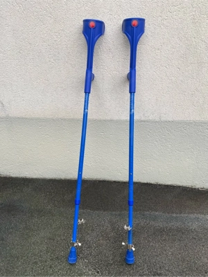 Krücken mit Spikes - rutschfest Bild 3