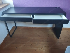 Schreibtisch Bild 2