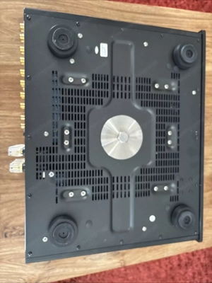 Cambridge Audio Azur 851A Vollverstärker Bild 6