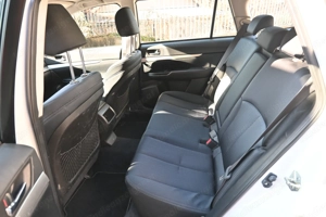 Subaru Legacy 2.0D Swiss Edition AWD Permanenter Allrad  Bild 7