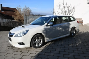 Subaru Legacy 2.0D Swiss Edition AWD Permanenter Allrad  Bild 2