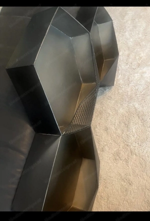 Wandregal aus Metall Bild 2