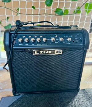 Linkshänder E-Gitarren-Set: Yamaha Pacifica 112JL + Line 6 Spider IV 15 Bild 3