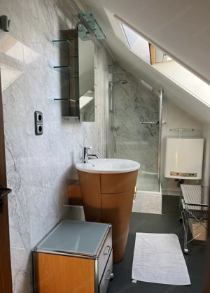 Zeitgeist im Dachgeschoß    Bild 11