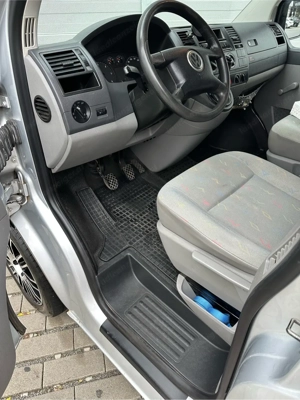 VW T5 Transporter  Bild 5