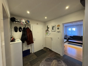 Wohnen wie im Haus: 3-Zimmer-Gartenwohnung mit Top-Ausstattung Bild 3