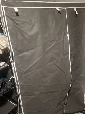 2 Kleiderschränke aus Stoff - ideal für Kellerräume