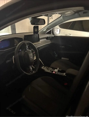 Peugeot 208 Allure Pure Tech  Bild 4