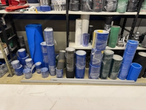 Förderbänder -Rundriemen - Zahnriemen -Antriebsriemen -Restmaterial und Neuwahre 