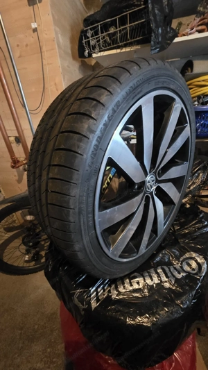 Vw Golf R-Line 4Motion  Bild 10