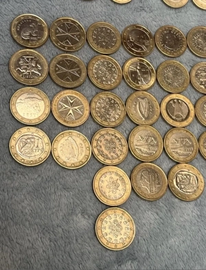 Euro-Sammlung: 36x 1  Konvolut - Monaco 2023, San Marino 2021 & versch.Jahrgänge Bild 2