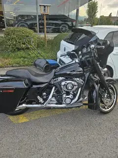 Harley Davidson Street Glide   US Import Bild 2