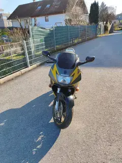 Honda CBR600F PC31 Bild 3