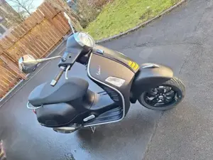 Vespa 300GTS Supertech , nur 675km Bild 2