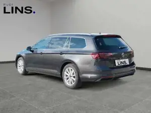 Volkswagen Passat Bild 3