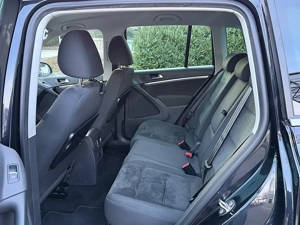 VW Tiguan 2,0 TDI BMT 4Motion Sport&Style DPF Automatic 2011 Top! Bild 8