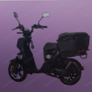 E-Roller EB 250  Bj. 2024 mit Topcase abschliessbar